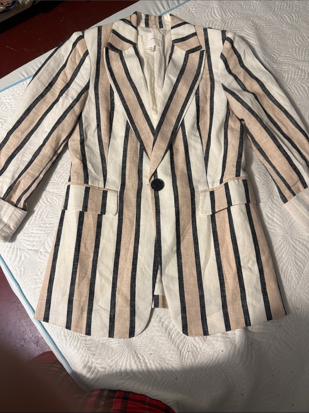 a loves a Striped Blazer Jacket in Cream & Black